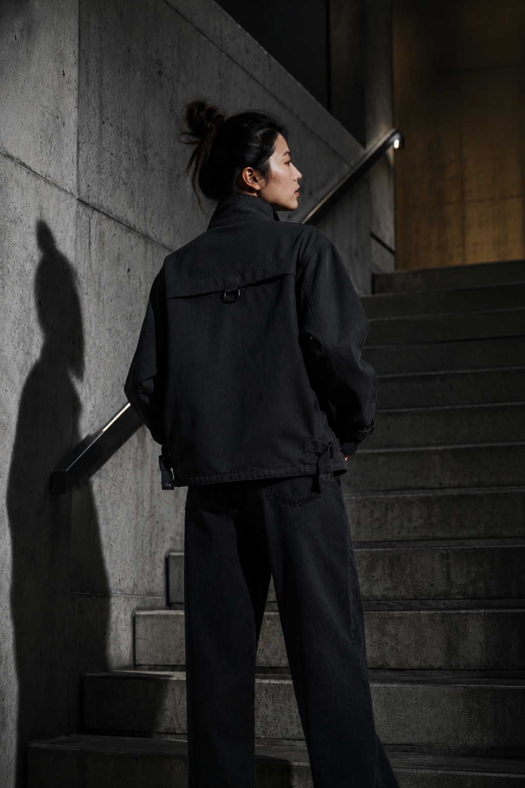 Concrete 51 utility jacket back or construction