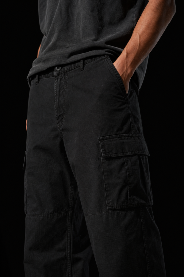 Vanta Cargo Trouser fabric detail