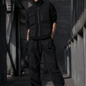 Grid 05 utility vest product hero
