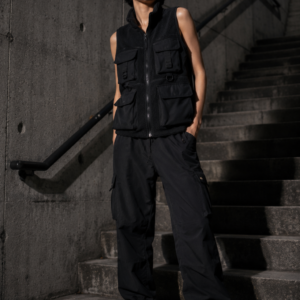 Night 10 utility vest product hero